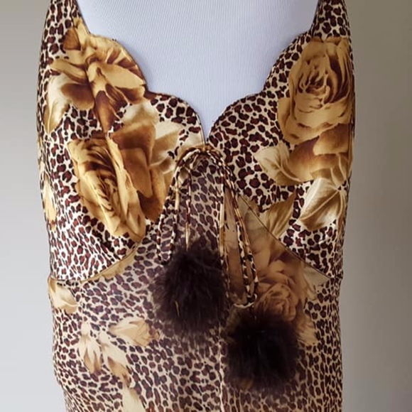 1X Night Gown Sheer Leopard Print w/FancyFur Balls - Picture 3 of 6